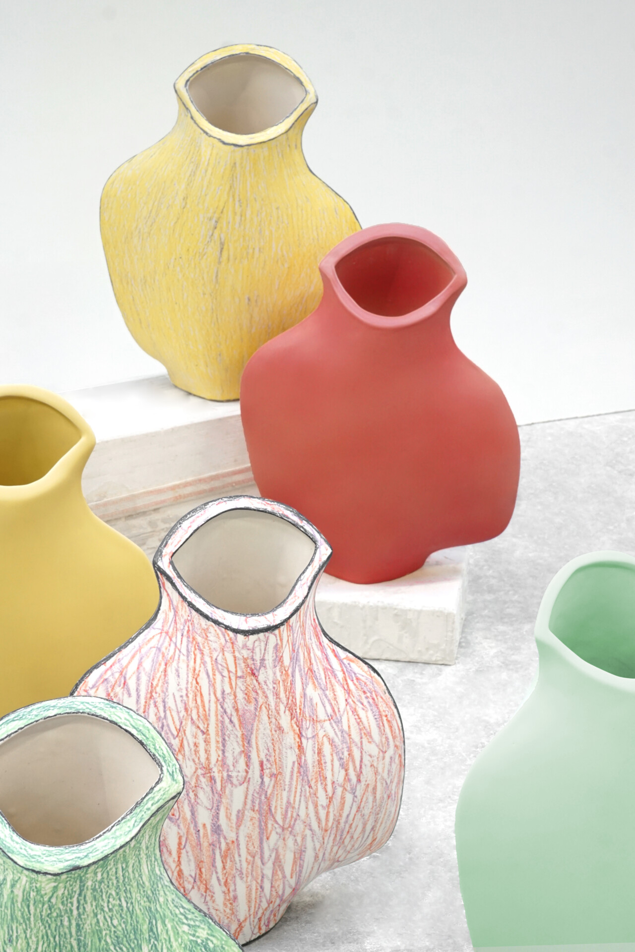 CorUnum Vaas-Whimsy-Vase-Willem-Zwiers_Sfeerbeeld_Dana-Savic_02.